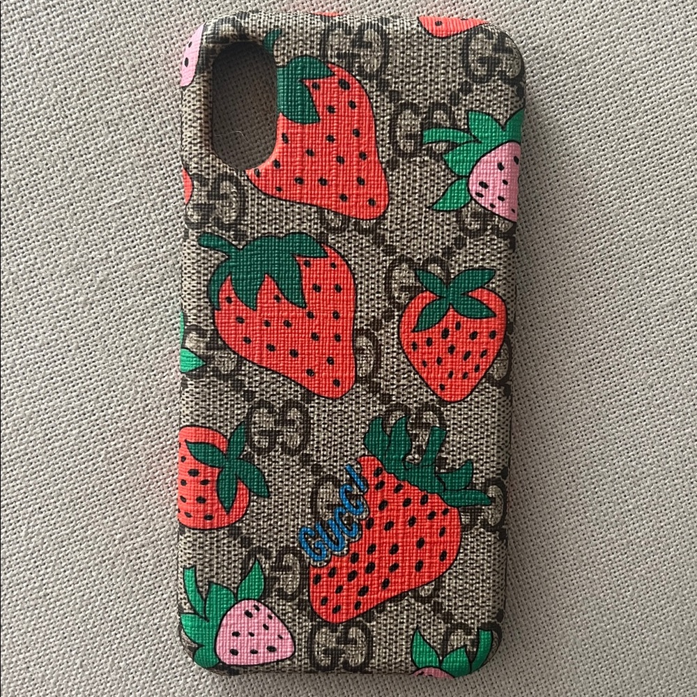 Gucci GG Supreme IPhone Case, Strawberry, New in Box, Retail $275